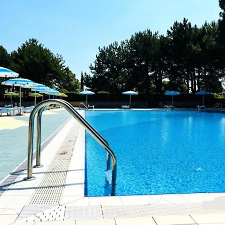 Appartamento Spacious Flat With Pool Access Bibione