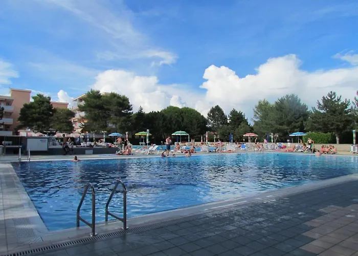 Spacious Flat With Pool Access * Bibione